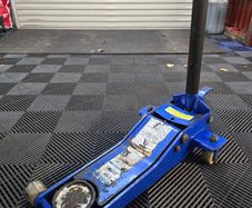 Bluepoint trolley jack