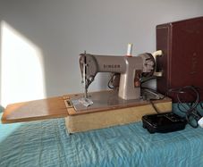 Singer sewing machine