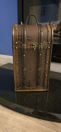 Antique wooden wine box.  PRICE DROP. T