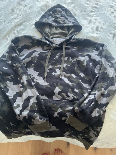 Underarmour Men's Camo Hoodie