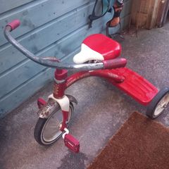 kids tricycle