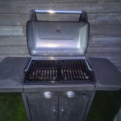 Campingaz 2 Series Classic Lx Plus Anthracite Gas Barbecue  And Bottle of Gas