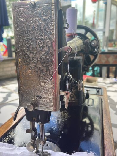 Antique singer 99 K sewing machine