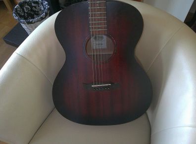 Tanglewood Crossroads Acoustic Guitar