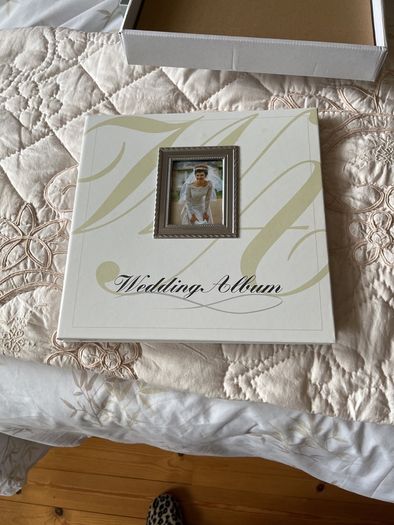 Wedding photo album