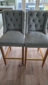 Bar stool