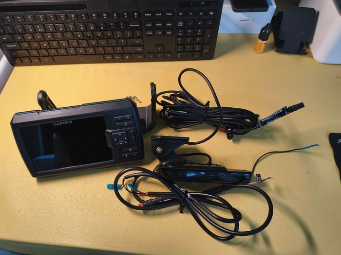Used Garmin Striker Plus 5cv Fishfinder with GT20-TM Transducer