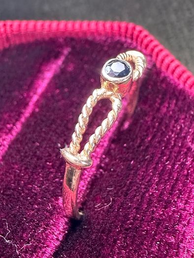 Vintage Black diamond ring