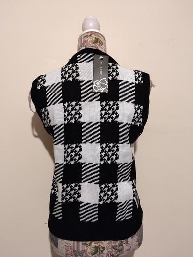Cameo Rose Knit Jumper, New with tags