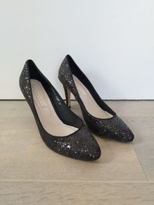 Ladies Shoes - Sparkly Black - Size 5 - NEW