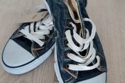 Brand new sneakers Levi,s size 4