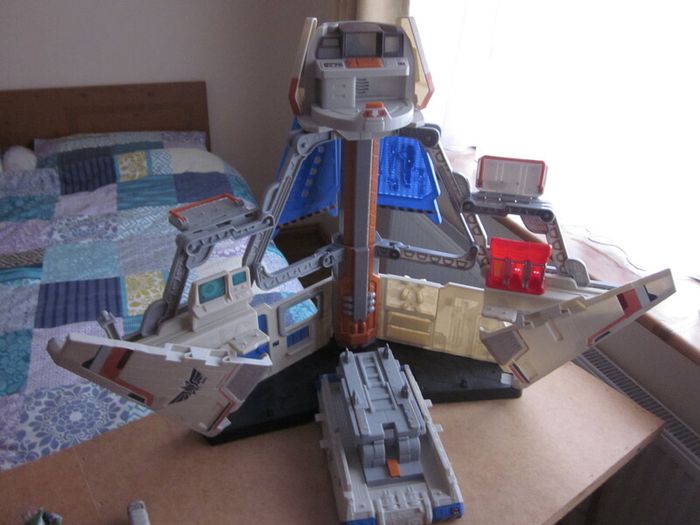 Disney Lightyear Ultimate Star Command Base Playset/Additions