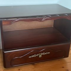 Rossmore Mahogany TV Unit | Solid Build, Compact & Stylish
