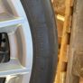 4 wheels Image 4