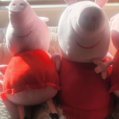 Free Peppa Pigs Soft Toys x2