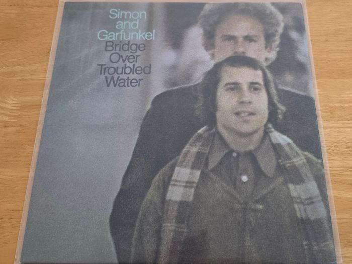 Simon and Garfunkel - Bridge over troubled water