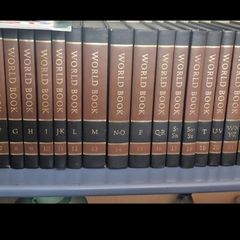 World Encyclopedia Collection