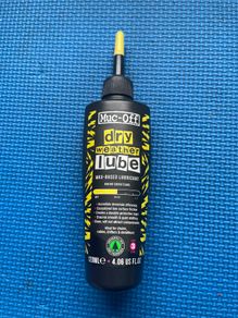 Muc-Off Dry Weather Lube - Wax-Based Chain Lubricant (120ml / 4.06 fl oz)