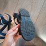 kids sandals Image 4