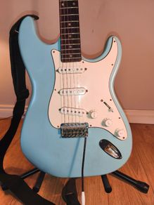 Antoria by Ibanez Stratocaster with upgraded Seymour Duncan pick-ups