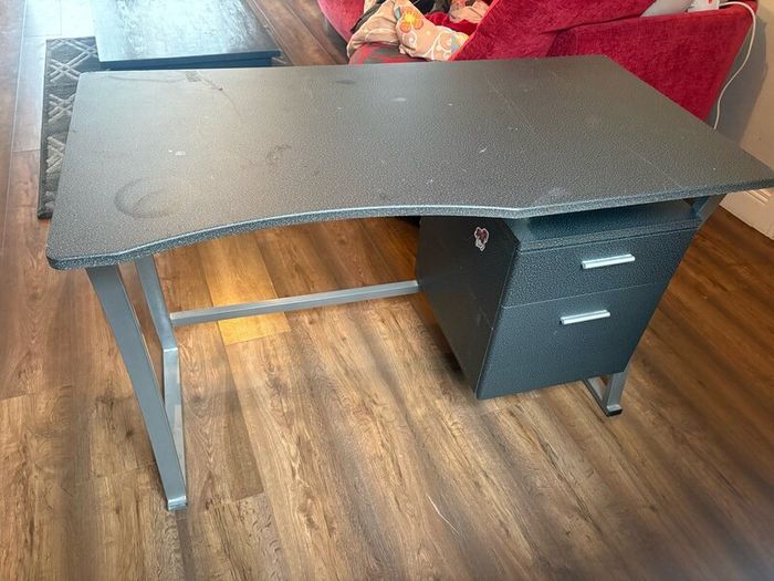 Secondhand Desk
