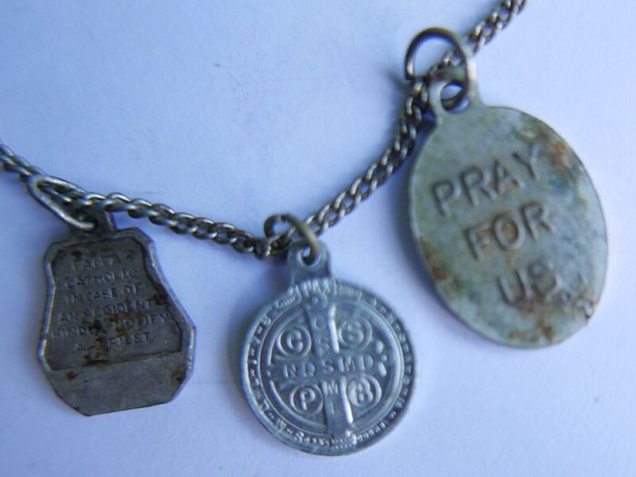 Antique catholic Saints religious many pendants family heirloom necklace