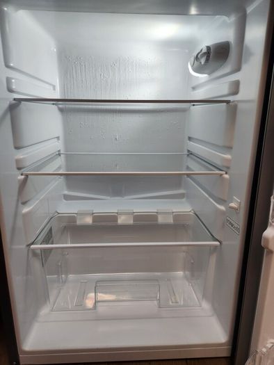 Powerpoint Under counter Fridge