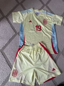 Barcelona Away Kit
