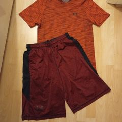 Under Armour T-shirt & Shorts Set ((Adult S))