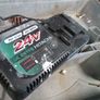 Hitachi DV 24DC SDS drill + battery's/charger Image 2