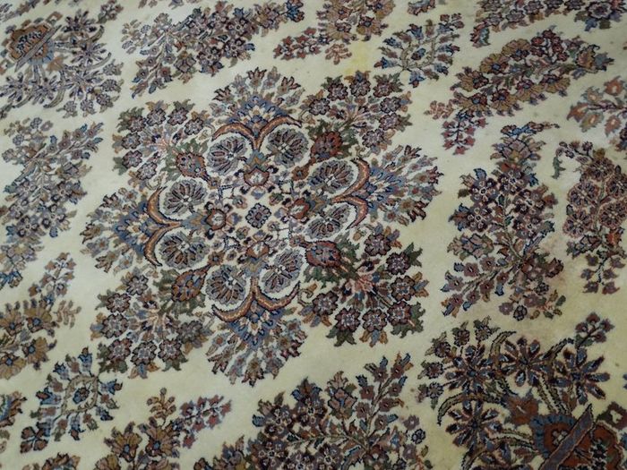 P.ersian Sarok Mir Rug 2.60 x 2.48 (SCK)