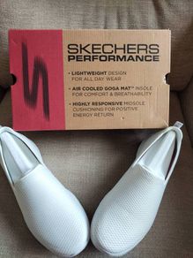 ladies Sketchers Slip On Trainers New With Box Machine Washable