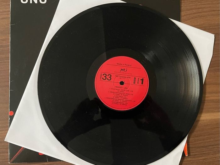 Perfect vinyl