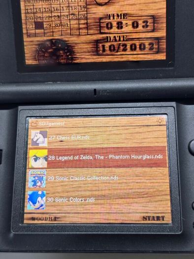 Nintendo DS Lite Black + R4 Card
