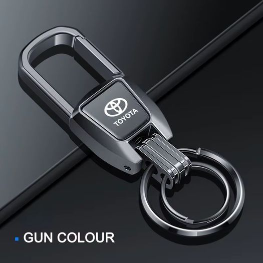 Metal Car Styling Keychain Buckle Key Chain Key Rings For Toyota Chr rav4 Yaris prius avensis Corolla Camry Auto Accessories