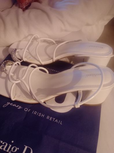 ladies sandals
