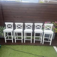 island chairs/ high stools