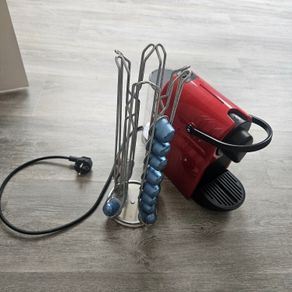 nespresso coffee machine & pods holder