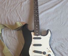 MIJ Fujigen Squier ST-362 Strat w/Bare Knuckle pickups