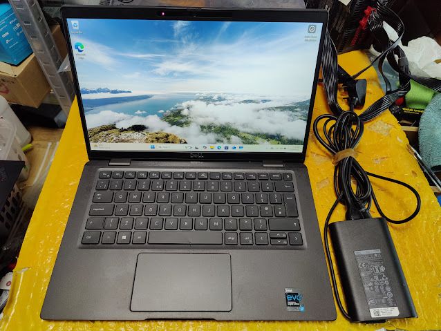 Very Fast Premium Dell laptop i7/16GB/512GB m.2 SSD/W11