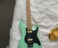 Schecter Sun Valley super shredder EMG