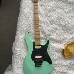 Schecter Sun Valley super shredder EMG