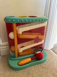 Battat Pound and Roll toy