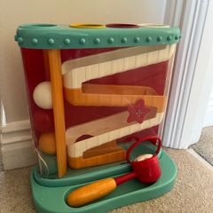 Battat Pound and Roll toy