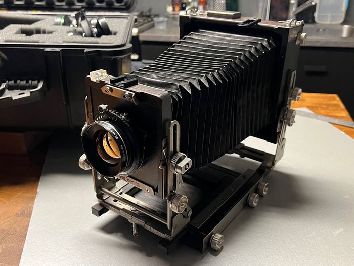 EBONY 5x4 camera
