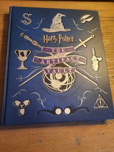 (New) Harry Potter The Artifact Vault Hardback