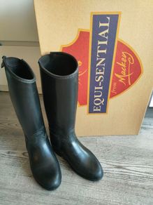 Kids horse riding shoes