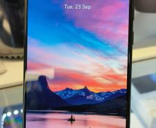 Huawei P30 128GB Dual SIM Unlocked Android Smartphone Black/ Excellent