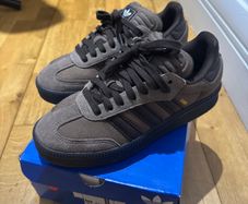 Adidas Samba Trainers (brown)