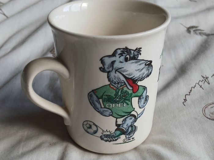 Rare Vintage World Cup Mug Duo: Ireland USA 1994 & Spain 1982 Official Souvenirs